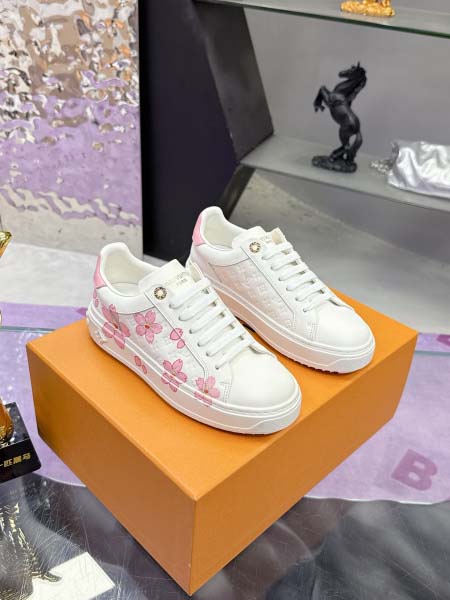 2025年10月22日入荷新作Louis Vuitton女性用35-40靴人気商品★/誕生日プレゼント/高品質/SL工場