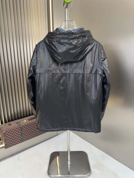 2025年10月22日秋冬入荷新作MONCLERダウンジャケット高品質 人気商品/DD工場