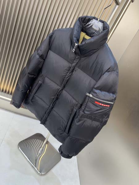 2025年10月22日秋冬入荷新作Pradaダウンジャケット高品質 人気商品/DD工場