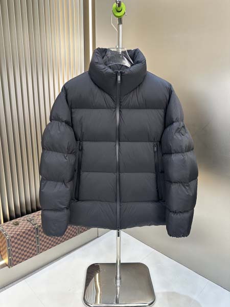 2025年10月22日秋冬入荷新作MONCLERダウンジャケット高品質 人気商品/DD工場