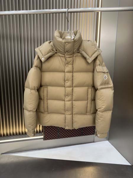 2025年10月22日秋冬入荷新作MONCLERダウンジャケット高品質 人気商品/DD工場