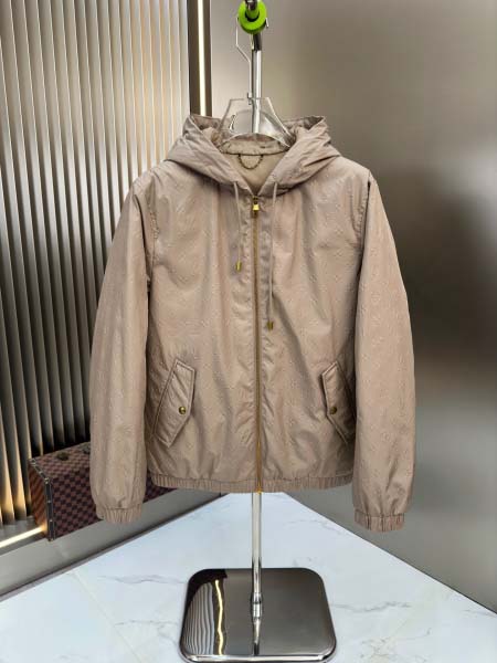 2025年10月22日秋冬入荷新作Louis Vuittonダウンジャケット高品質 人気商品/DD工場