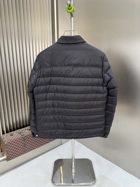 2025年10月23日秋冬入荷新作MONCLERダウンジャケット高品質 人気商品/DD工場