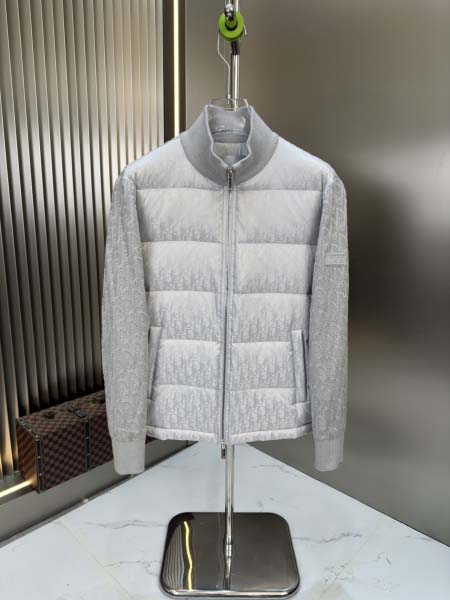 2025年10月23日秋冬入荷新作Diorダウンジャケット高品質 人気商品/DD工場