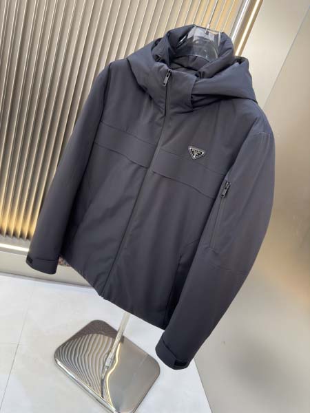 2025年10月23日秋冬入荷新作Pradaダウンジャケット高品質 人気商品/DD工場