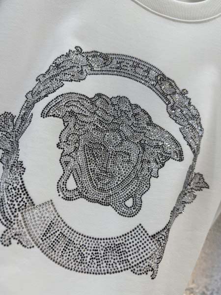 2025年10月26日入荷秋冬新作Versaceスウェット高級品/MP工場