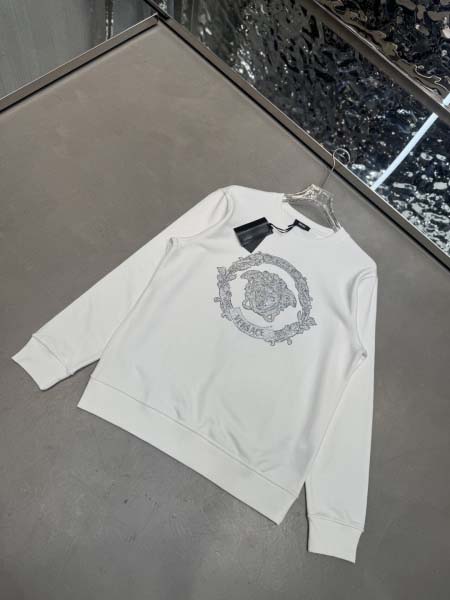 2025年10月26日入荷秋冬新作Versaceスウェット高級品/MP工場