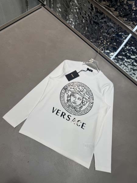 2025年10月26日入荷秋冬新作Versace長袖 Tシャツ高級品/MP工場