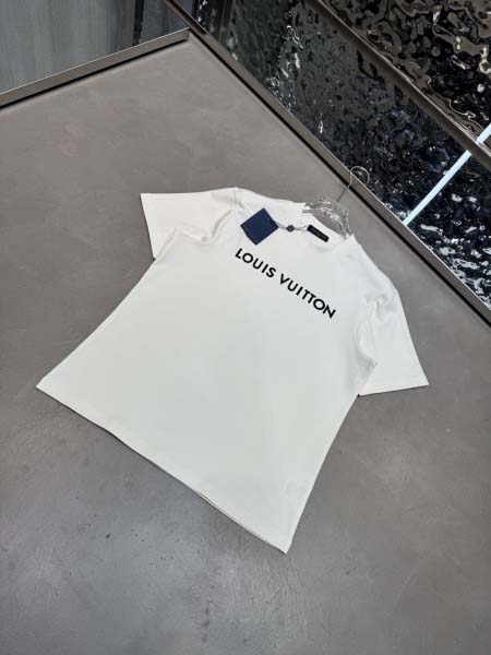 2025年10月26日入荷秋冬新作Louis Vuitton同じデザインで長袖や半袖も作れます高級品/MP工場