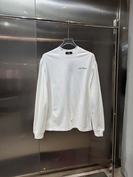 2025年10月26日入荷秋冬新作ARCTERYX長袖 Tシャツ高級品/MP工場