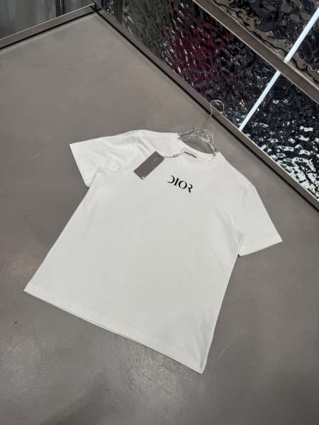 2025年10月26日入荷秋冬新作dior半袖Tシャツ高級品/MP工場