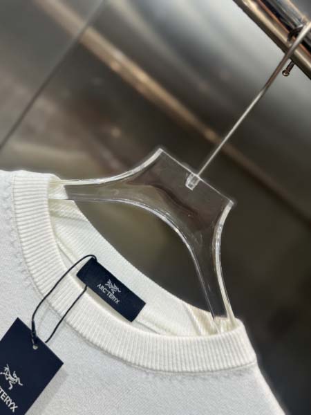 2025年10月26日入荷秋冬新作ARCTERYXニット/セーター高級品/MP工場