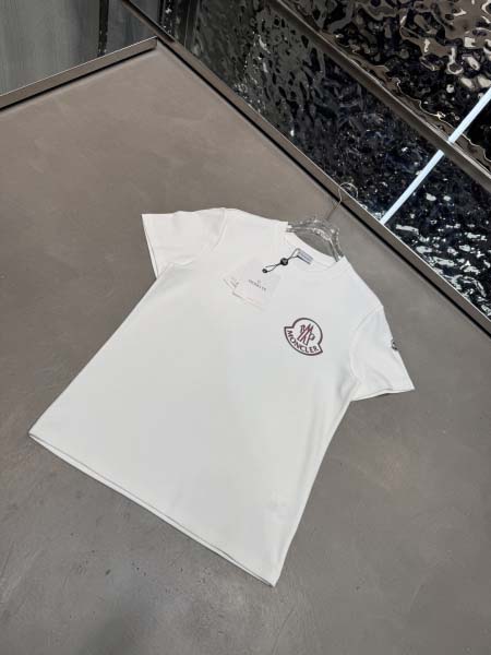2025年10月26日入荷秋冬新作Moncler半袖Tシャツ高級品/MP工場