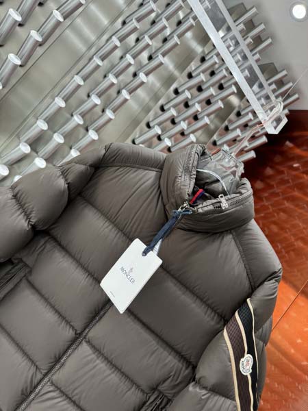 2025年10月27日秋冬新作Moncler ダウンジャケット高品質超厳選★入手困難/P5工場