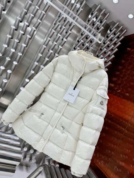 2025年10月27日秋冬新作Moncler 女性ダウンジャケット高品質超厳選★入手困難/P5工場