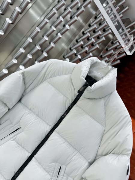 2025年10月27日秋冬新作Moncler ダウンジャケット高品質超厳選★入手困難/P5工場