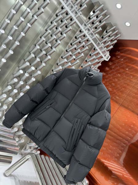 2025年10月27日秋冬新作Moncler ダウンジャケット高品質超厳選★入手困難/P5工場