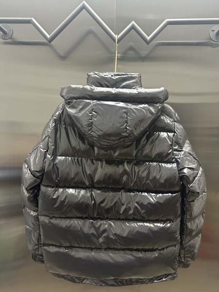 2025年10月28日秋冬新作Monclerダウンジャケット高品質人気商品/LDF工場