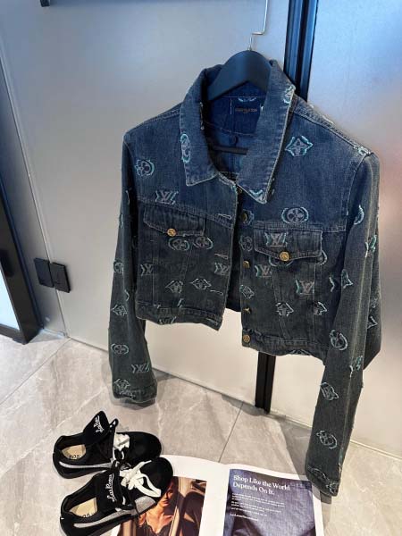 2025年10月1日入荷秋冬新作Louis Vuittonフ...