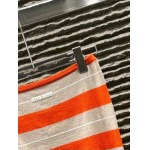 2025年10月1日入荷秋冬新作 miumiuファッション/誕生日プレゼント/贈り物 can工場