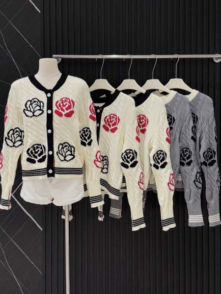 2025年10月1日入荷秋冬新作Thom Browneファッ...