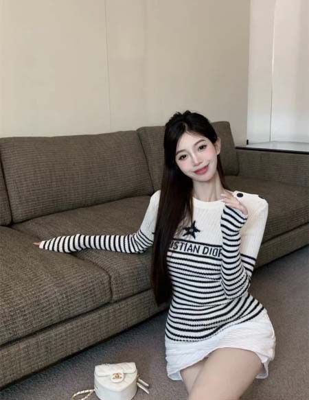 2025年10月1日入荷秋冬新作Dior ファッション/誕生...