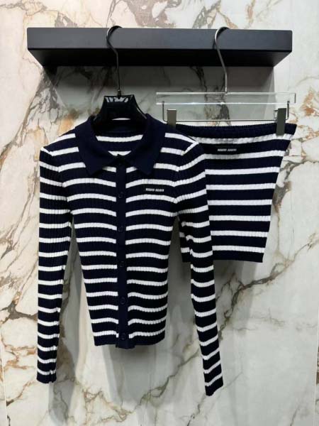 2025年10月1日入荷秋冬新作Miumiuファッション/誕...