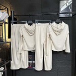 2025年10月1日入荷秋冬新作Miumiu セットファッション/誕生日プレゼント/贈り物 can工場