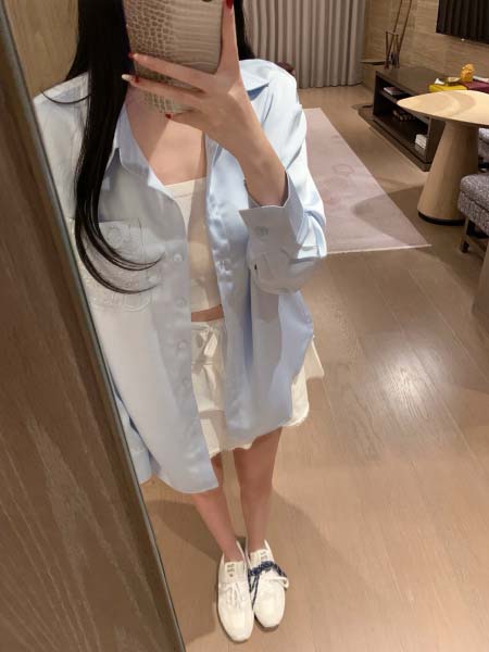 2025年10月1日入荷秋冬新作Loewe シャツ ファッシ...