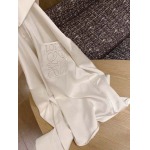 2025年10月1日入荷秋冬新作Loewe シャツファッション/誕生日プレゼント/贈り物 can工場