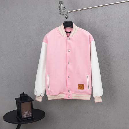 2025年10月9日秋冬入荷新作Louis Vuittonジ...