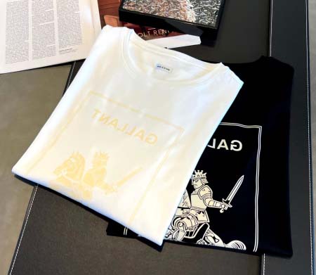 2025年10月10日秋冬入荷新作Burberry長袖高品質...