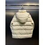 2025年10月11日秋冬入荷新作Monclerダウンジャケット高品質安い人気商品/HL工場