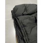 2025年10月11日秋冬入荷新作MIUMIUダウンジャケット高品質安い人気商品/HL工場