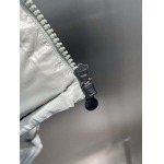 2025年10月11日秋冬入荷新作Monclerダウンジャケット高品質安い人気商品/HL工場