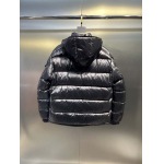 2025年10月11日秋冬入荷新作Monclerダウンジャケット高品質安い人気商品/HL工場