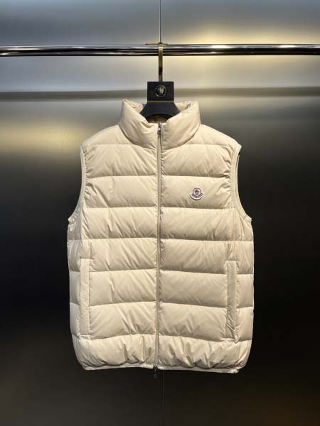 2025年10月11日秋冬入荷新作Monclerダウンベスト...