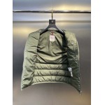 2025年10月11日秋冬入荷新作Monclerダウンベスト高品質安い人気商品/HL工場