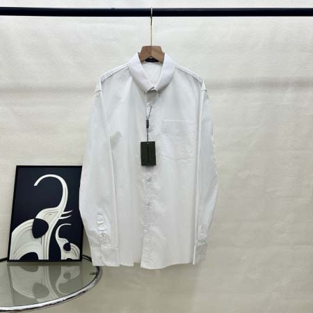 2025年10月12日秋冬入荷新作Balenciaga長袖シ...