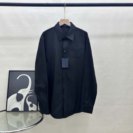 2025年10月12日秋冬入荷新作Louis Vuitton...