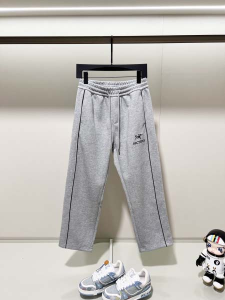 2025年10月12日秋冬入荷新作ARCTERYXズボン高品...