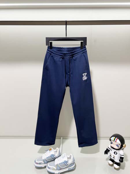 2025年10月12日秋冬入荷新作Louis Vuitton...