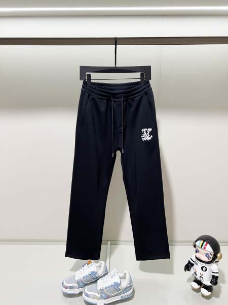 2025年10月12日秋冬入荷新作Louis Vuitton...