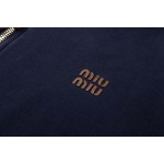 2025年10月12日秋冬入荷新作Miu Miuジャケット高品質 人気商品/HL工場