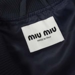 2025年10月12日秋冬入荷新作Miumiuジャケット高品質 人気商品/HL工場