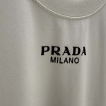 2025年10月12日秋冬入荷新作PRADA長袖T シャツ高品質 人気商品/HL工場