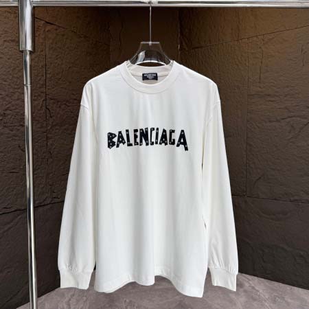 2025年10月12日秋冬入荷新作BALENCIAGA長袖T...