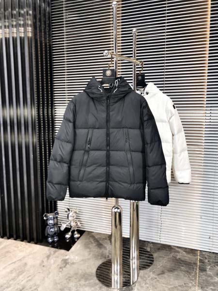 2025年10月12日秋冬入荷新作Monclerダウンジャケ...