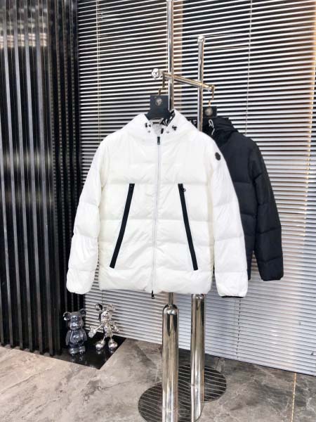 2025年10月12日秋冬入荷新作Monclerダウンジャケ...