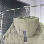 2025年10月12日秋冬入荷新作Cana*da Gooseダウンジャケット高品質 人気商品/HL工場